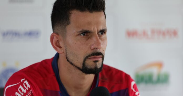 marcos-felipe-abre-o-jogo-sobre-cobrancas-no-bahia-e-projeta-ba-vi:-“um-jogo-a-parte”