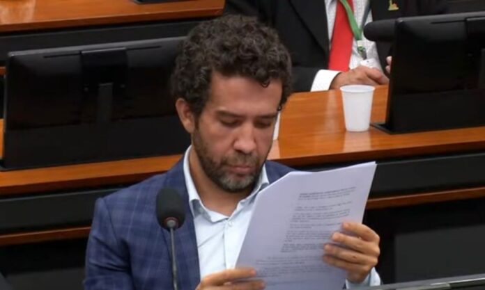 acordo:-janones-pede-desculpas-por-chamar-kim-kataguiri-de-nazista