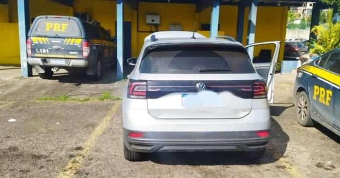 advogado-e-preso-na-rms-ao-ser-flagrado-com-carro-furtado-comprado-na-“mao”-de-primo