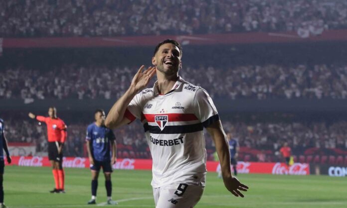 sao-paulo-vence-nacional-e-avanca-para-as-quartas-da-libertadores