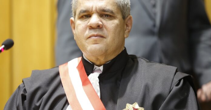 sessao-solene-marca-posse-de-fabricio-goncalves-como-presidente-do-tst