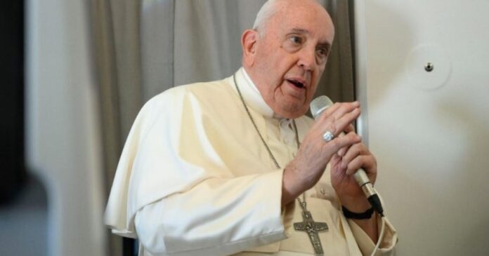 papa-francisco-reza-pelas-vitimas-da-mpox-e-clama-por-maior-acesso-a-tratamentos