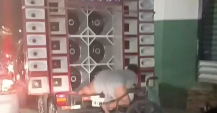 pm-encerra-festa-paredao-promovida-por-politico-em-simoes-filho
