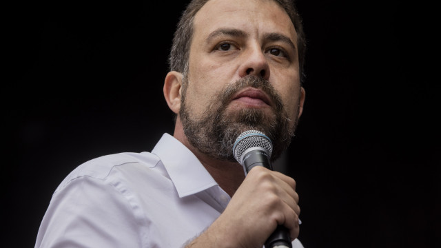 boulos-vai-as-lagrimas-ao-falar-sobre-acusacoes-de-que-usa-drogas boulos-vai-as-lagrimas-ao-falar-sobre-acusacoes-de-que-usa-drogas