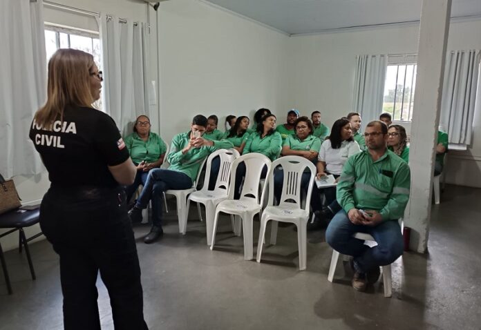 agosto-lilas:-deam-conscientiza-servidores-sobre-violencia-domestica-em-nova-vicosa