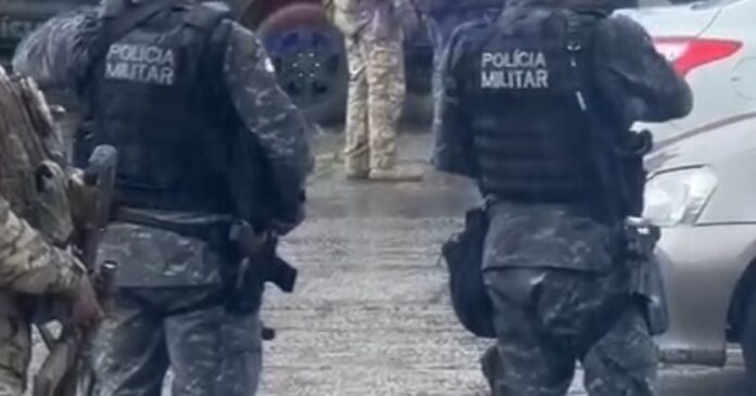 policiais-militares-da-patamo-sao-baleados-em-praia-do-forte