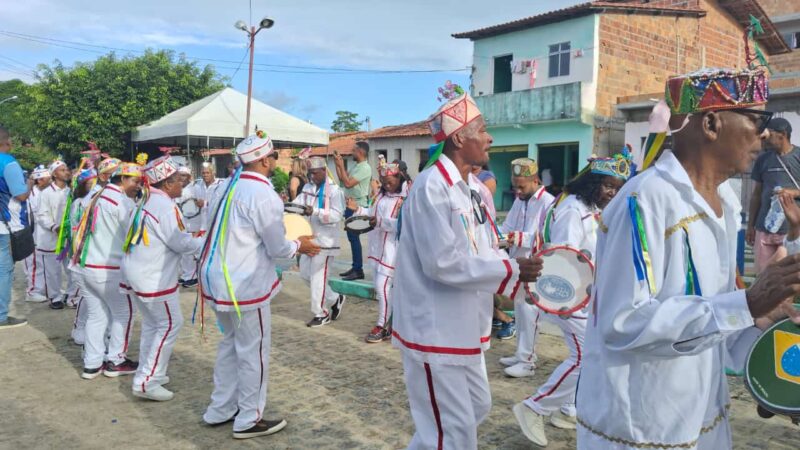 Grupos culturais de Alcobaca no encontro regional do reconcavo baiano 5