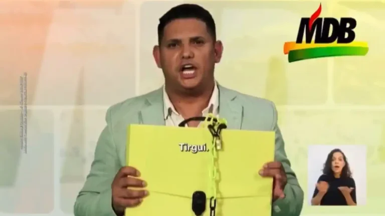 candidato-a-vereador,-jhoma-disse-que-recebeu-a-solucao-para-o-rj-“na-mata-fechada”