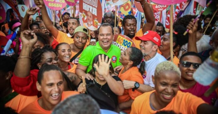 geraldo-anuncia-“programa-pe-de-meia”-para-estudantes-da-rede-municipal