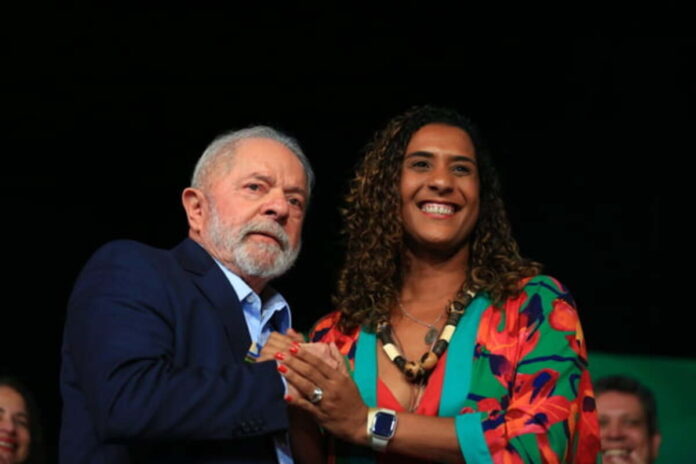 conversa-de-lula-e-anielle-selara-futuro-de-silvio-almeida-no-governo