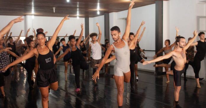funceb-seleciona-agentes-culturais-para-atuarem-no-centro-de-formacao-em-artes-e-escola-de-danca
