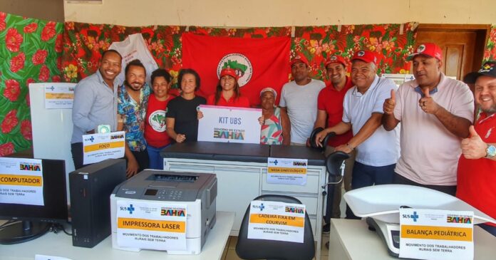 sesab-entrega-kits-de-unidades-basicas-de-saude-para-assentamentos-do-baixo-sul-da-bahia