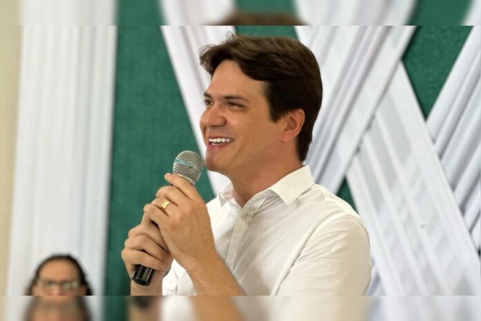 prefeito-cassado-diz-ter-so-r$-1-no-banco-e-r$-1-milhao-em-casa