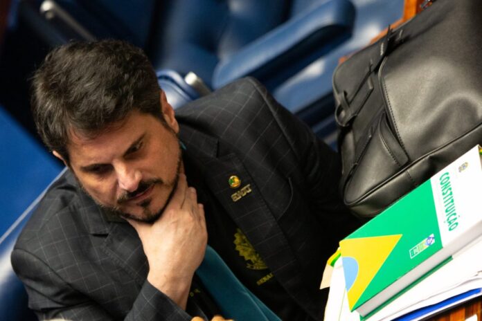 pf-pediu-prisao-de-marcos-do-val,-mas-pgr-e-stf-negaram