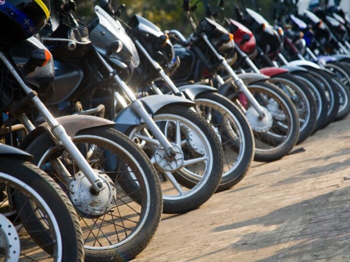 cnh:-53%-dos-proprietarios-de-motocicleta-nao-tem-habilitacao