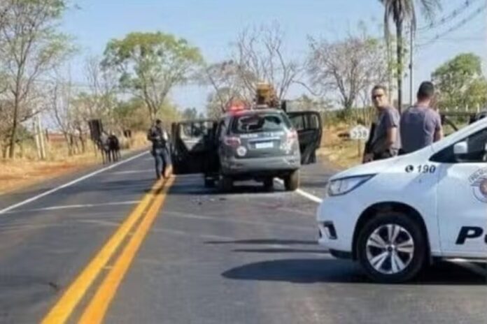 pm-morre-em-confronto-com-grupo-que-assaltou-carro-forte-no-interior