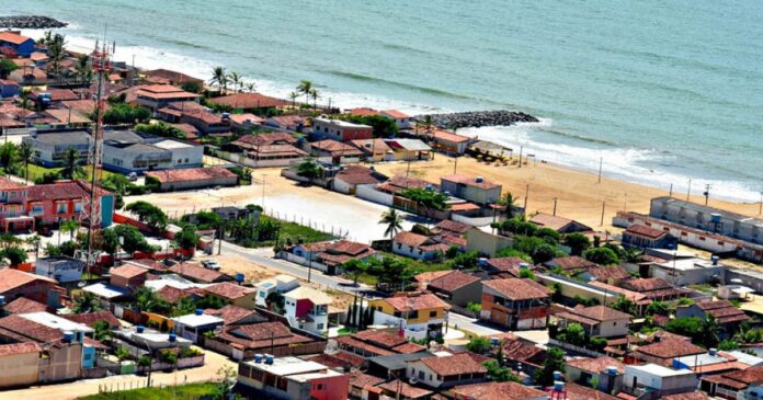 juiz-revoga-acordo-e-cidade-do-extremo-sul-baiano-volta-a-ter-comicios-e-carreatas