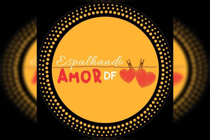 projeto-social-faz-desfile-de-roupas-com-jeans-reciclado-em-samambaia