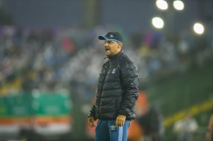 gremio-afasta-auxiliar-investigado-por-violencia-contra-a-mulher