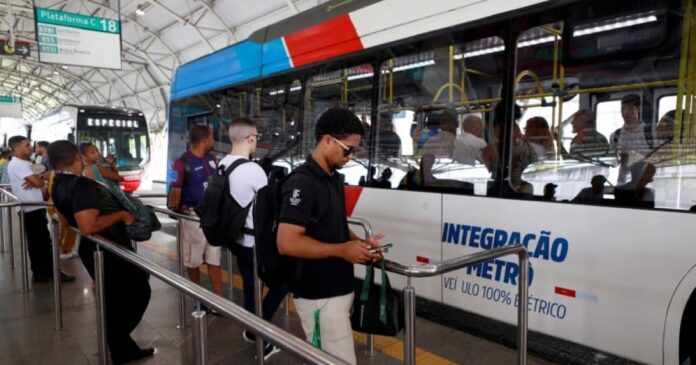 transporte-publico-na-rms-ganha-duas-novas-linhas-de-onibus-100%-eletricos