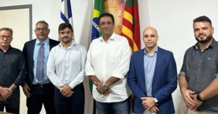 prefeitura-de-ilheus:-mario-alexandre-inicia-dialogo-com-o-prefeito-eleito-valderico-junior