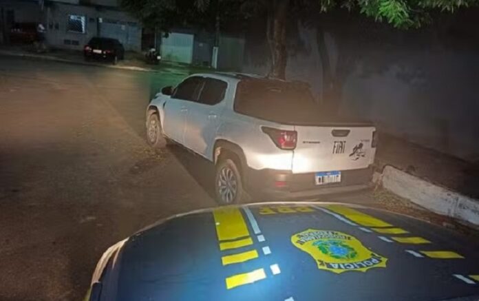 homem-e-detido-apos-comprar-carro-clonado-por-r$-35-mil-pela-internet
