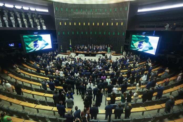 oposicao-fala-em-“independencia-ou-morte”-em-projeto-das-emendas