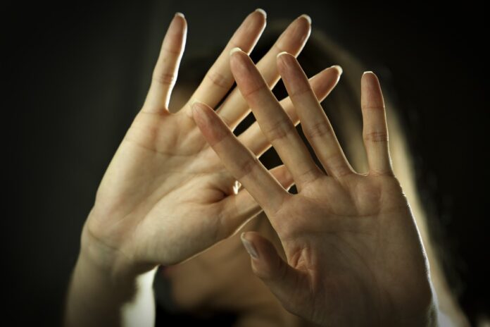 camara-aprova-projeto-que-combate-assedio-sexual-digital