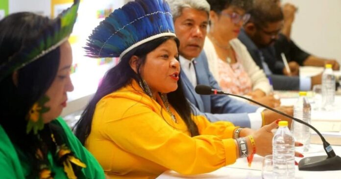 jeronimo-recebe-liderancas-e-discute-avancos-para-os-povos-indigenas-da-bahia