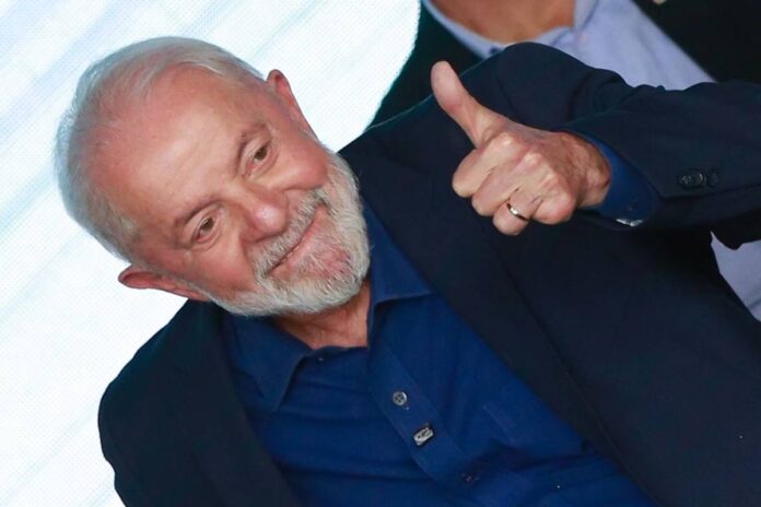 relembre-elogio-de-lula-sobre-o-sol-nascente:-“onde-esta-a-favela?”