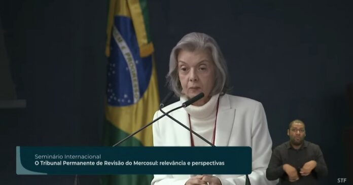 em-encontro-do-mercosul,-carmen-lucia-afirma-que-“populismo-demagogico”-tem-ameacado-a-democracia