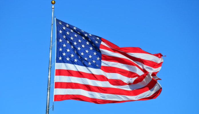 numero-de-norte-americanos-interessados-em-deixar-os-estados-unidos-dispara