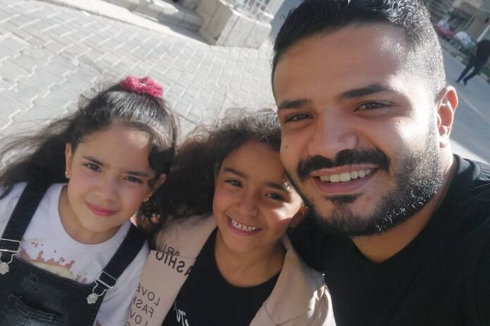 palestino-repatriado-vive-medo-diario-com-filhos-ainda-presos-em-gaza