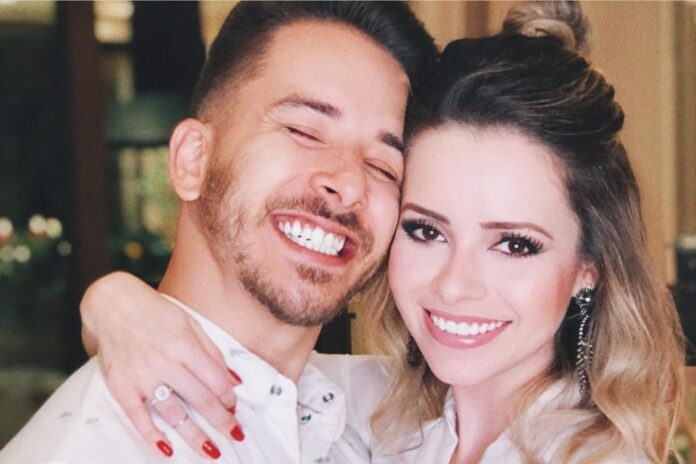 sandy-se-emociona-em-show-de-junior:-“me-fazendo-chorar”