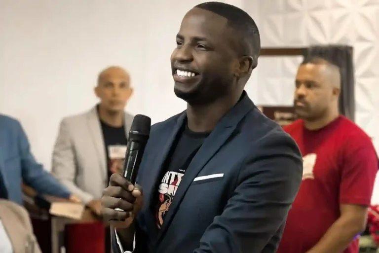 filha-de-pastor-cobra-pagamento-de-pensao-em-comentario-no-instagram