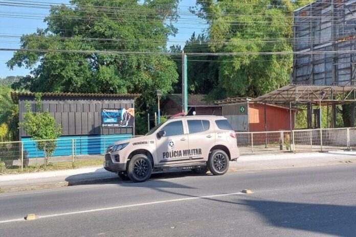 pf-recolhe-celular-e-pendrives-em-casa-de-autor-de-explosoes-no-stf