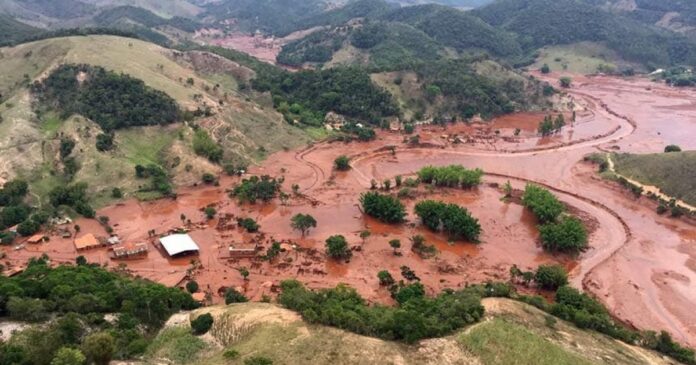 apos-nove-anos,-reus-no-caso-samarco-sao-absolvidos-pela-justica-federal