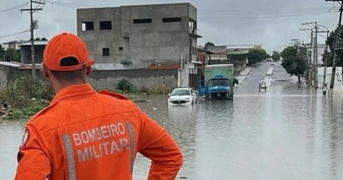 20o-bbm-monitora-alagamentos-causados-pelas-chuvas-em-bom-jesus-da-lapa