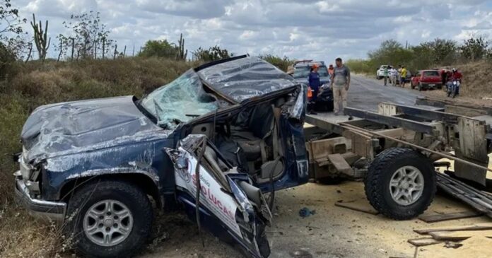 morre-motorista-de-caminhonete-de-empresa-de-riachao-que-se-envolveu-em-acidente-na-ba-120