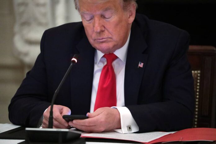eua:-trump-quer-declarar-emergencia-nacional-para-deportar-imigrantes
