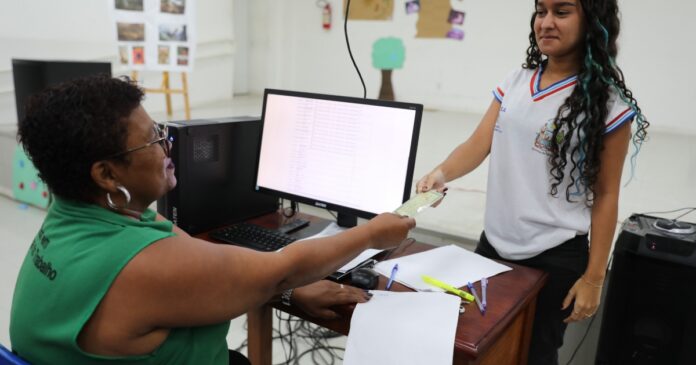 renovacao-de-matricula-para-estudantes-da-rede-publica-baiana-e-iniciada-nesta-segunda-feira