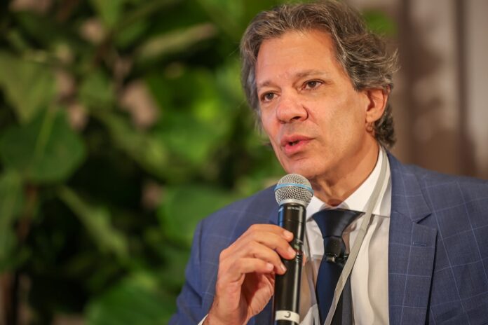 haddad-e-criticado-no-planalto-por-falas-sobre-corte-de-gastos