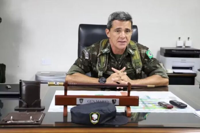 suspeito-de-golpe:-“quatro-linhas-(da-constituicao)-e-o-caralho”