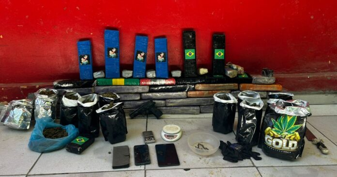 50kg-de-maconha-sao-apreendidos-em-operacao-contra-o-trafico-em-itacare