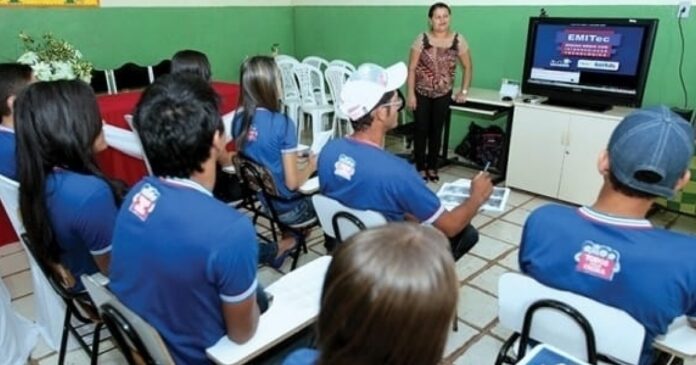 secretaria-de-educacao-do-estado-convoca-181-mediadores-do-ensino-medio