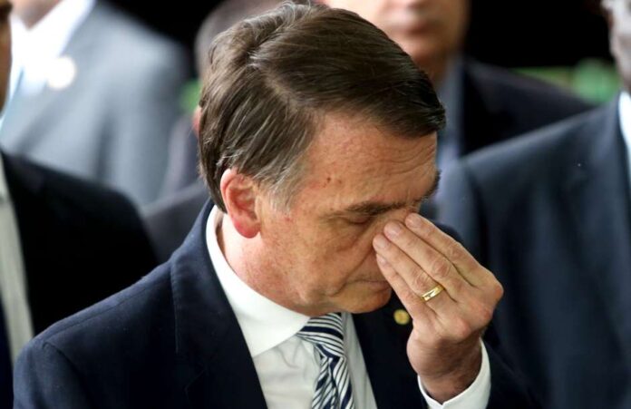 bolsonaro-e-um-doente-terminal-que-respira-por-meio-de-aparelhos