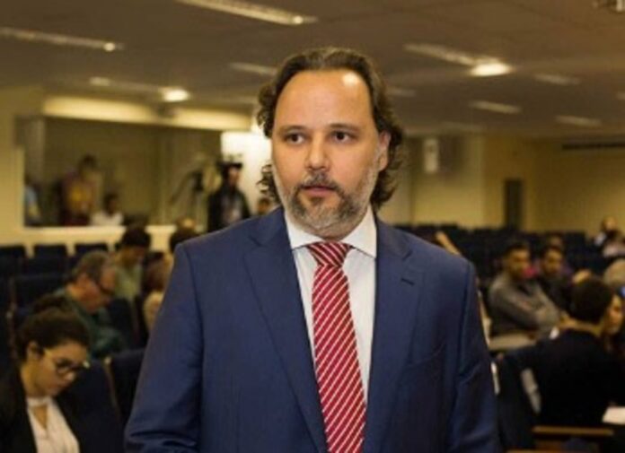 coordenador-do-prerrogativas-defende-“prisao-imediata”-de-bolsonaro