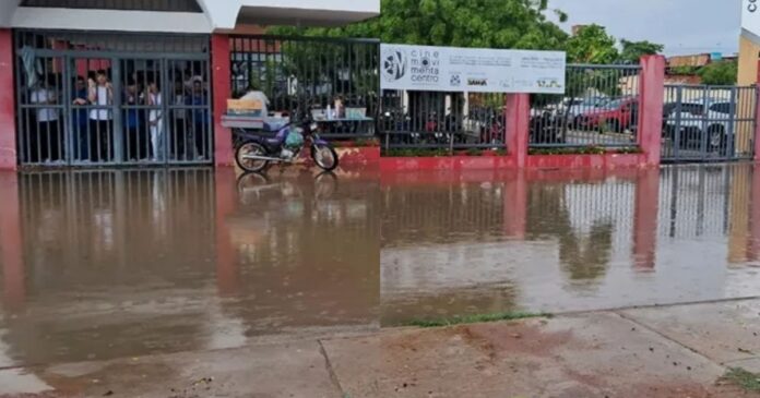 video:-alunos-presos-em-escola-alagada-apos-forte-chuva-em-guanambi