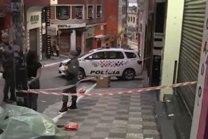 mulher-e-morta-por-ex-marido-em-centro-de-comercio-popular-de-sp