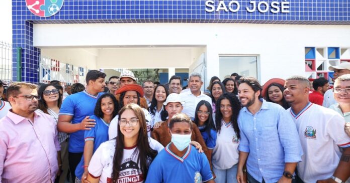 chorrocho-ganha-nova-escola-de-ensino-integral-e-acoes-de-apoio-a-educacao